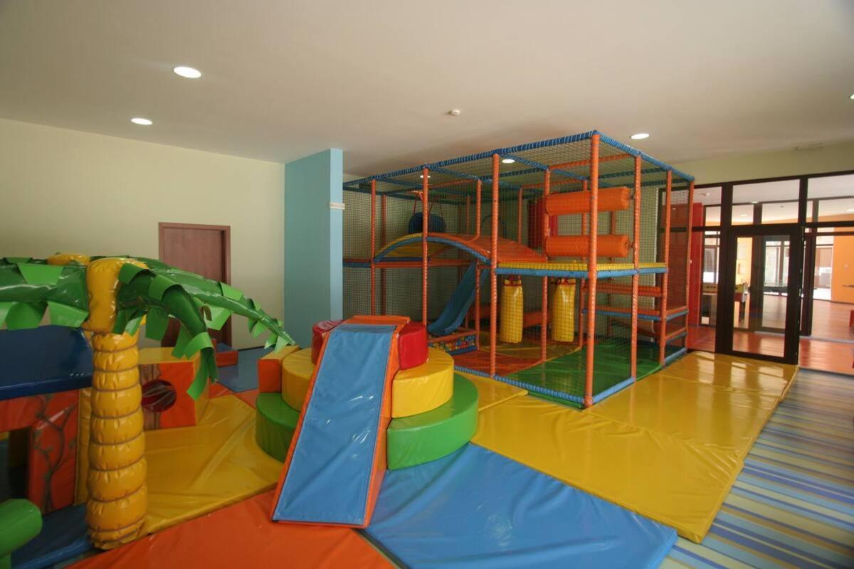 Quiet, Relax And Sand Beach Place With 4Star Service Aheloy Exterior photo